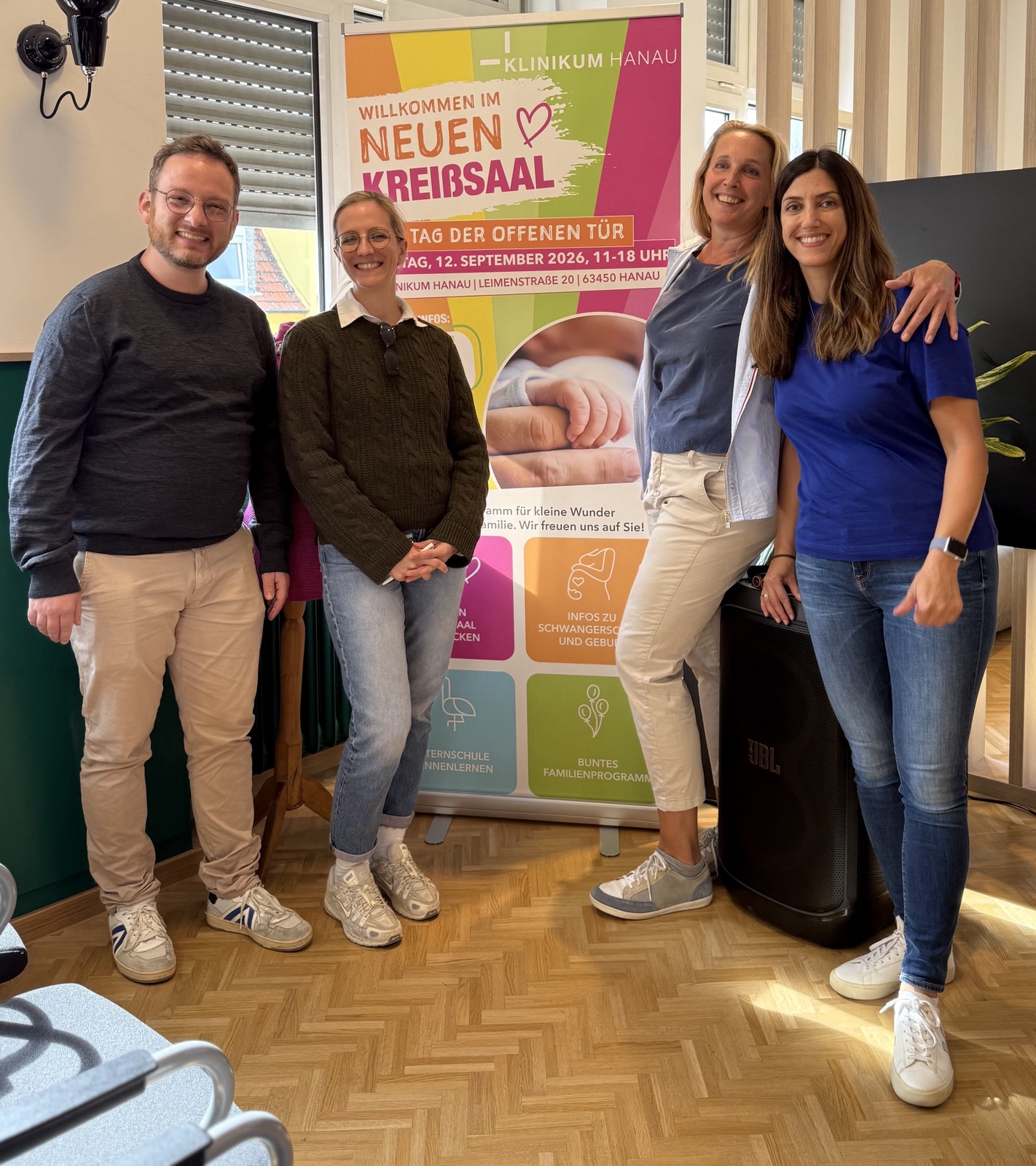 Das Ärzteteam des Zentrums für Frauengesundheit bei der Fortbildung im Klinikum Hanau